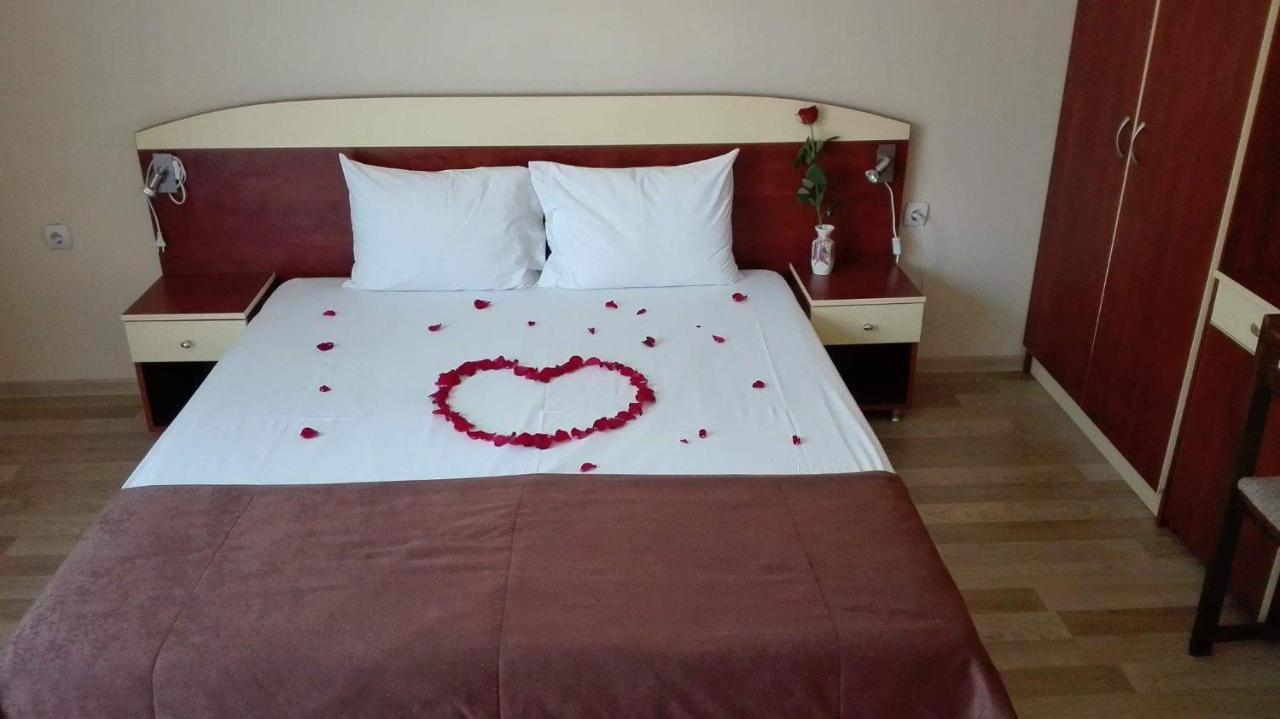 Guest House Elena Velingrad Ngoại thất bức ảnh